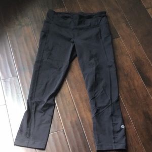 Lululemon Cropped Leggings